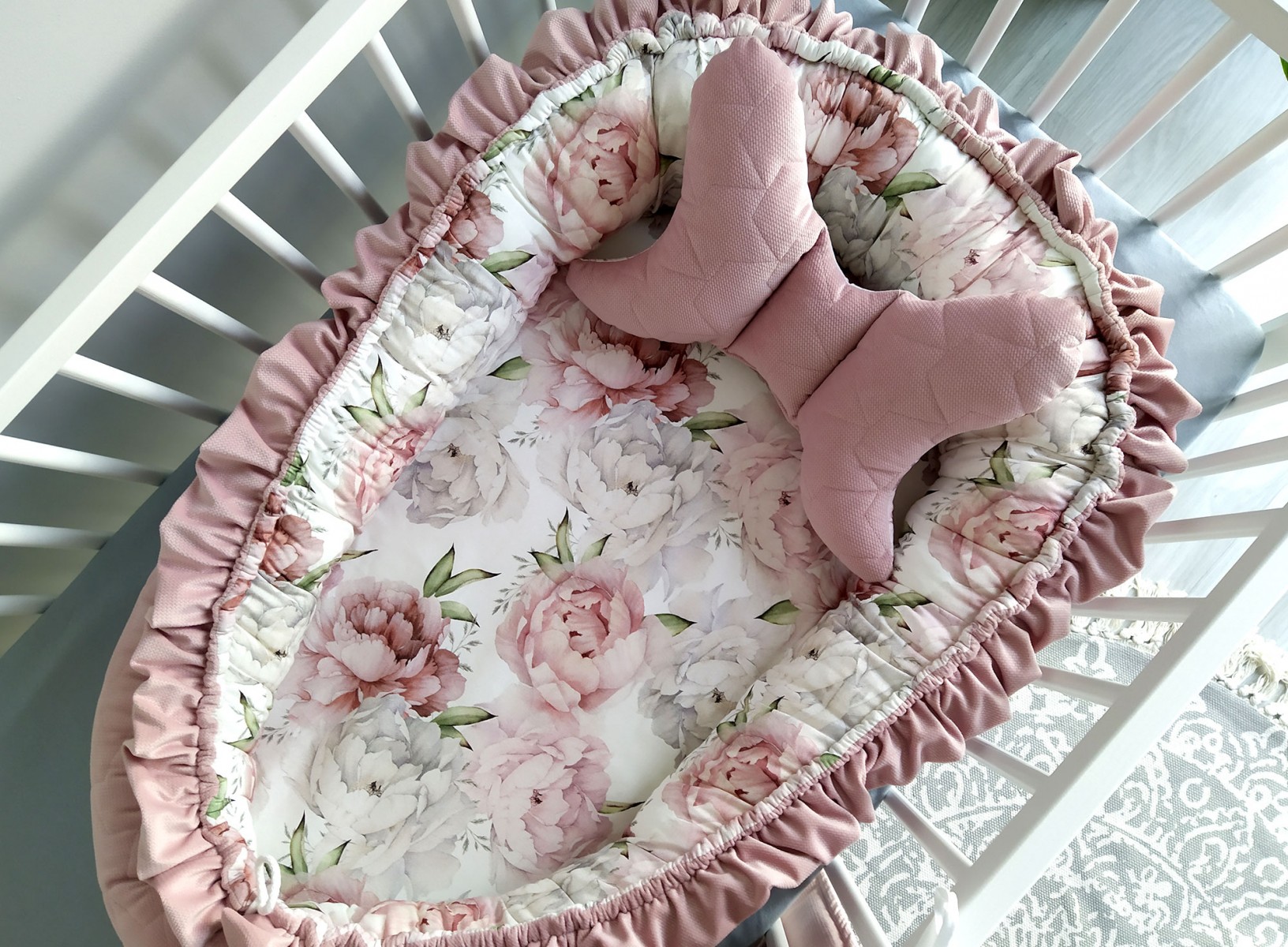 Kokon niemowlęcy Velvet Peonie i Brudny róż [PREMIUM]